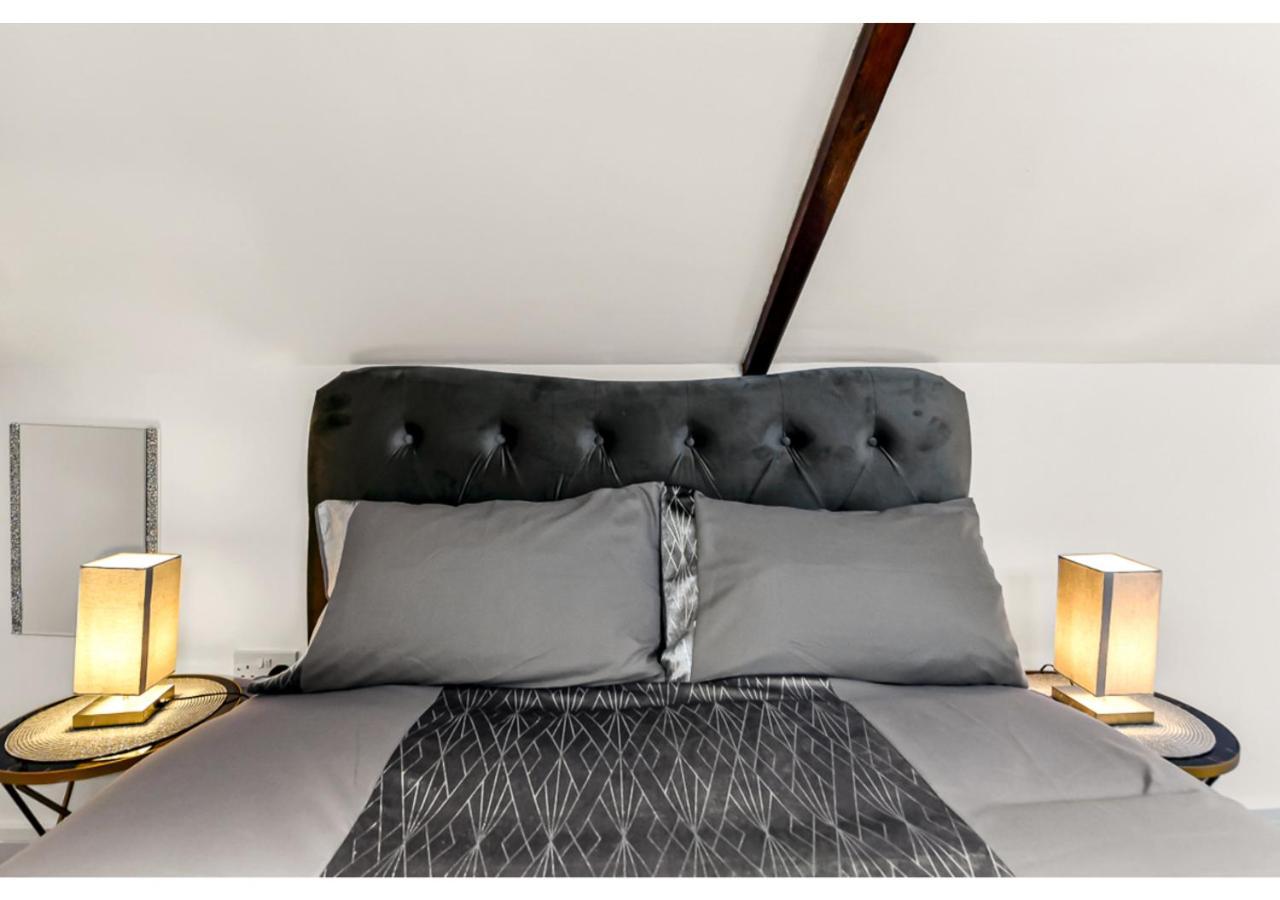 Sleek And Modern Studio With Minimalist Vibe Appartement Chelmsford Buitenkant foto